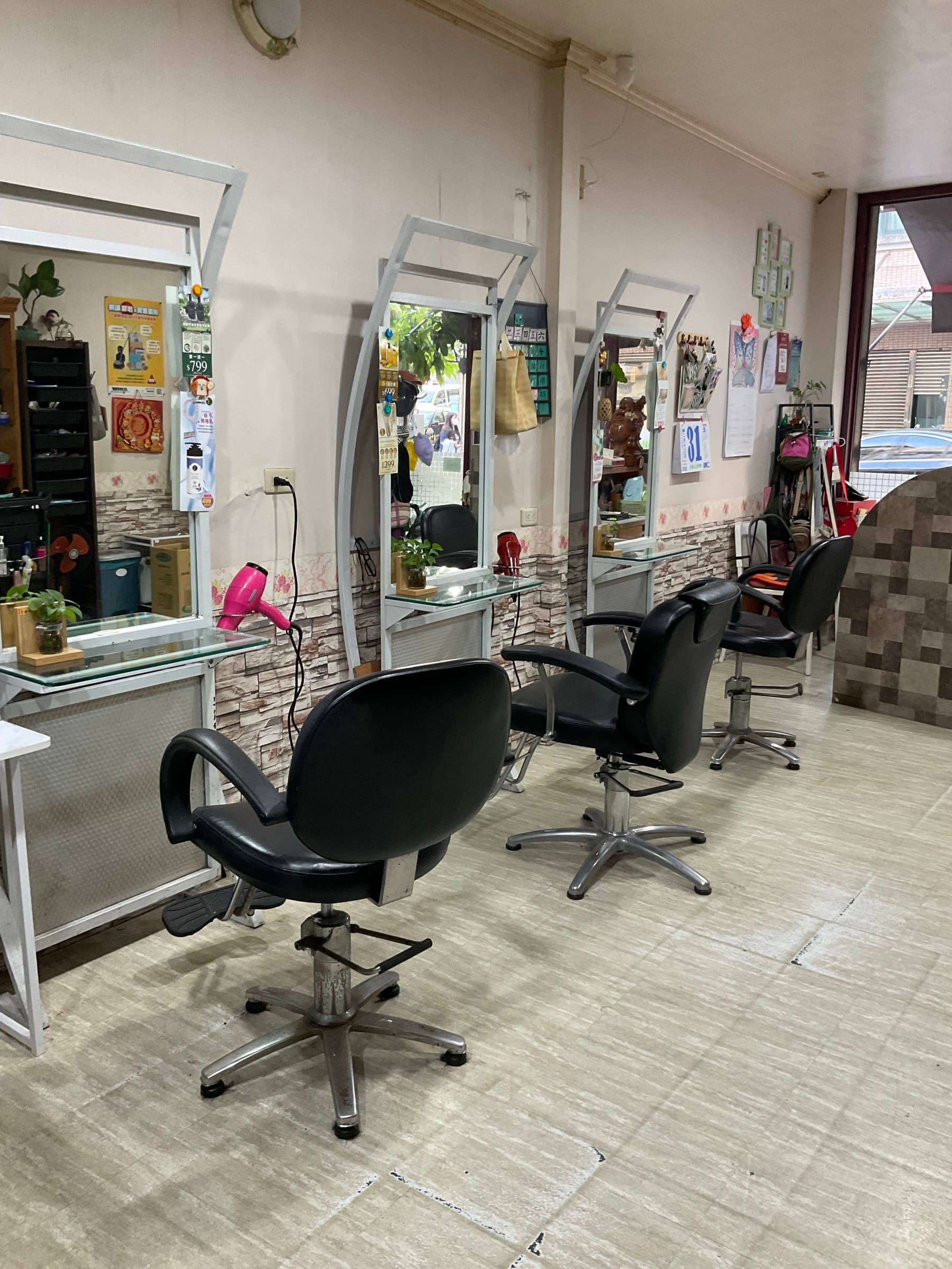 南投市區美髮工作室 室內照片 2