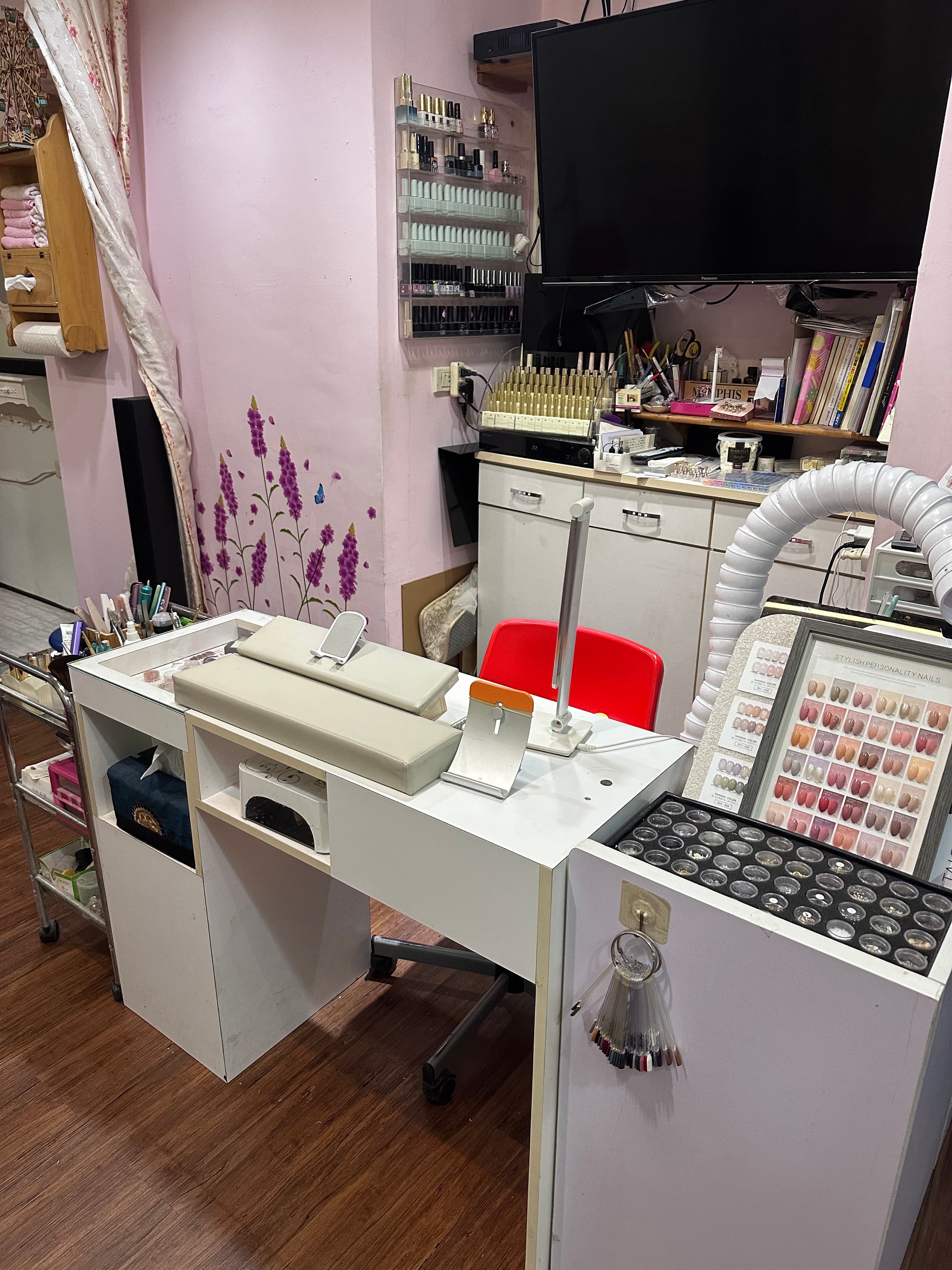 美睫美甲工作室 室內照片 4